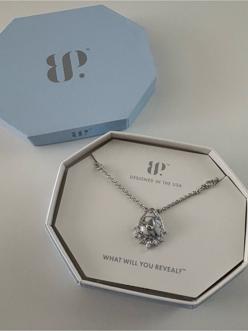 Bomb Party The Storyteller Necklace NK96080 Howlite Magnesite Rhodium Plating